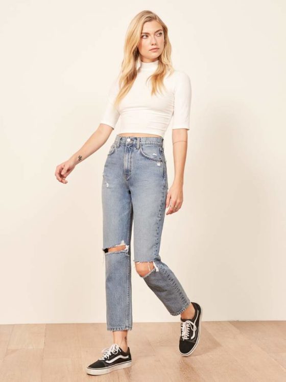 12 Different Ways To Style Mom Jeans | Hustle and Hearts